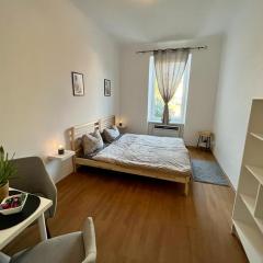 Studio-Apartment in zentraler Lage