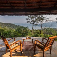 SaffronStays Sunkissed - 2 Bedroom Pet-friendly Infinity Pool Villa in Mulshi