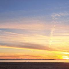 Ático primera línea de playa con vistas al mar-Climatizado-Wifi-Parking