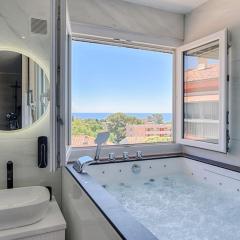 Sea view & spa suite: 3min beach