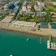 Aydinbey Famous Resort - Ultra All Inclusive