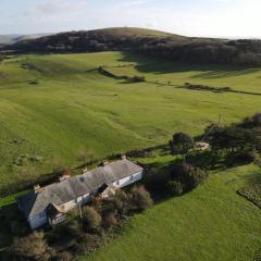 Old Coastguards - Stunning Historic Cottage