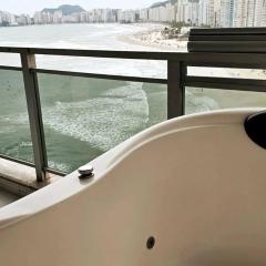 PÉ na Areia com Jacuzzi e Vista Incrível Para MAR!