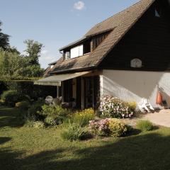 Lovely house with garden, jardin et terrasse