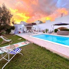 Splendide villa avec piscine, jacuzzi et jardin