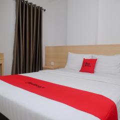 RedDoorz Apartment near Exit Toll Colomadu