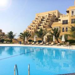 Luxurious Private Beach & Pool, fully Furnished 1BR Apartment at Marjan Island Ras al khaimah