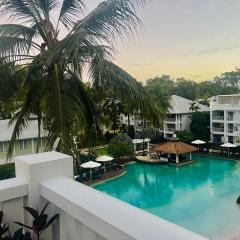 Palm Cove Beach Club Penthouse