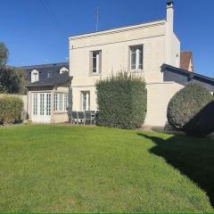 Spacieuse villa avec jardin Deauville centre