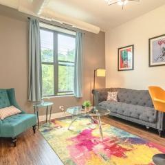 McCormick Place 420 friendly 3Br/2Ba with optional Parking