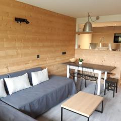 Appartement pour 6, rénové, balcon sud-ouest, Wi-Fi gratuit - FR-1-346-558