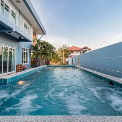 Sea TaLay Pool Villa Hua Hin