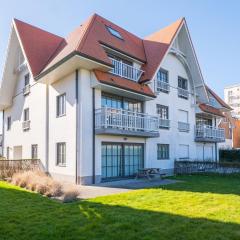 Apartment with cosy sunny terrace