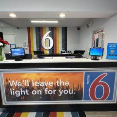 Motel 6-Fort Wayne, IN