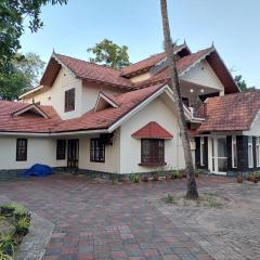 SARAS HOME ALAPPUZHA BEACH