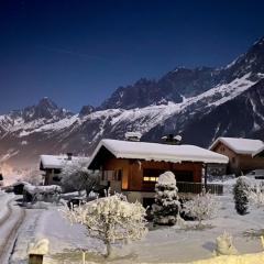 Charming Chalet With Garden In Les Houches