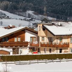 Apartment near the ski area in the Salzburg region