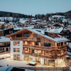 Luxury Chalet Milé