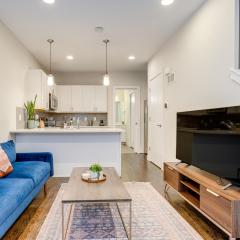 Denver Retreat with Rooftop Deck Walk Downtown!