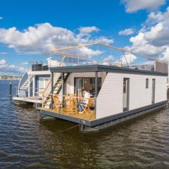 Hausboot Aegir mit Dachterrasse in Schleswig am Ostseefjord Schlei