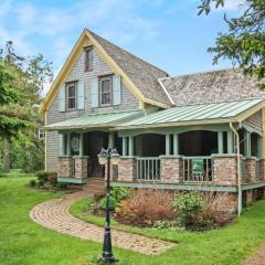 Avonlea Forest Hill Cottages