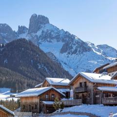 Alpendorf Dachstein West by ALPS RESORTS