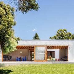 Beach house Bundeena, Royal National Park