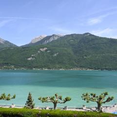 CoconLagon Sérénité au lac d'Annecy