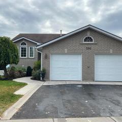 Arbour Ridge Vacation Home - Trail View! 5 bedrooms, 8 beds