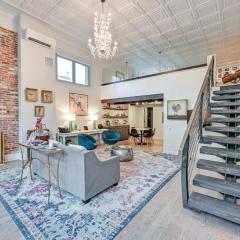 Walk to Arkansas River Historic Palace Loft!