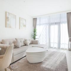 Modern 1 bedroom at Palm Jumeirah