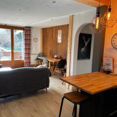 Lovely 2 Bed Apartment in Morzine with garden