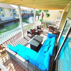 Boathouse Condo, Destin Harbor. SandPiperCove#1055