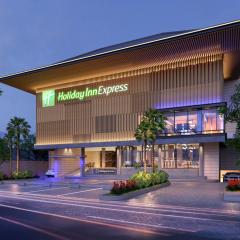 Holiday Inn Express Bali Sunset Road, an IHG Hotel