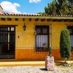 Casa Margarita , La fuente de la luna