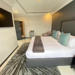 Luxurious Mangethe Suite - 2206