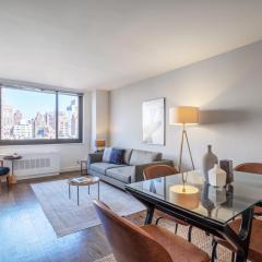 UES 1BR w Doorman Gym Roof nr Hospital NYC-375