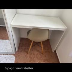 Quarto em apartamento compartilhado