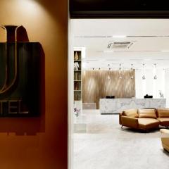 J HOTEL