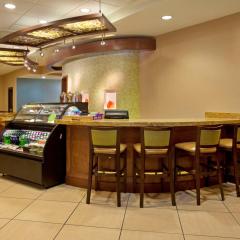 Hyatt Place Fort Worth / Cityview