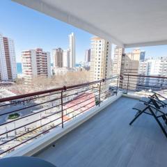 Apartamento con terraza a 1 minuto de la playa