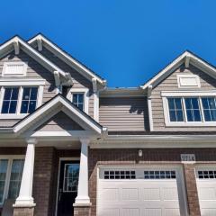 Executive Master Suite With Soaker Tub - Very Close to the Falls and Marineland