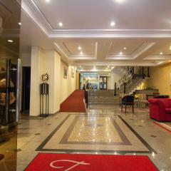 Trevi Hotel e Business