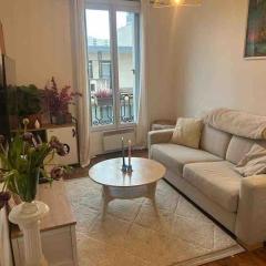 Appartement de charme tout équipé à Levallois, 4 personnes, 1 chambre, 1 canapé lit dans le salon