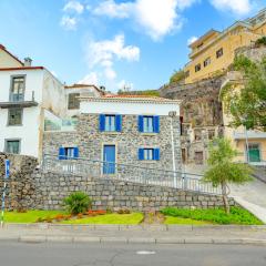 Chalé Henrique - Beachfront apartments at Calheta Beach