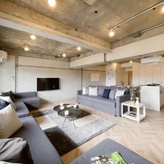 bHOTEL Dai3Himawari - Up to 10p 1 min Peace Park, Wonderful huge house