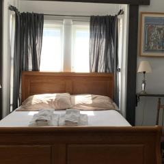 Private Rooms, Shared Bath in a Private Home Minutes From Logan Airport