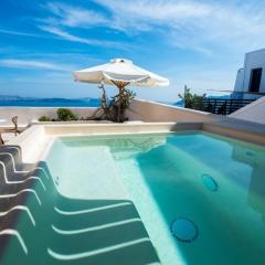 Splendid Santorini Villa | 1 Bedroom | Villa Princess | Outdoor Hot Tub and Beautiful Sea Views | Oia