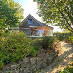 Idyll am Edersee mit Seeblick