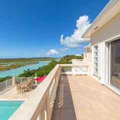 Breathtaking Chalk Sound Private Pool Sunset Villa